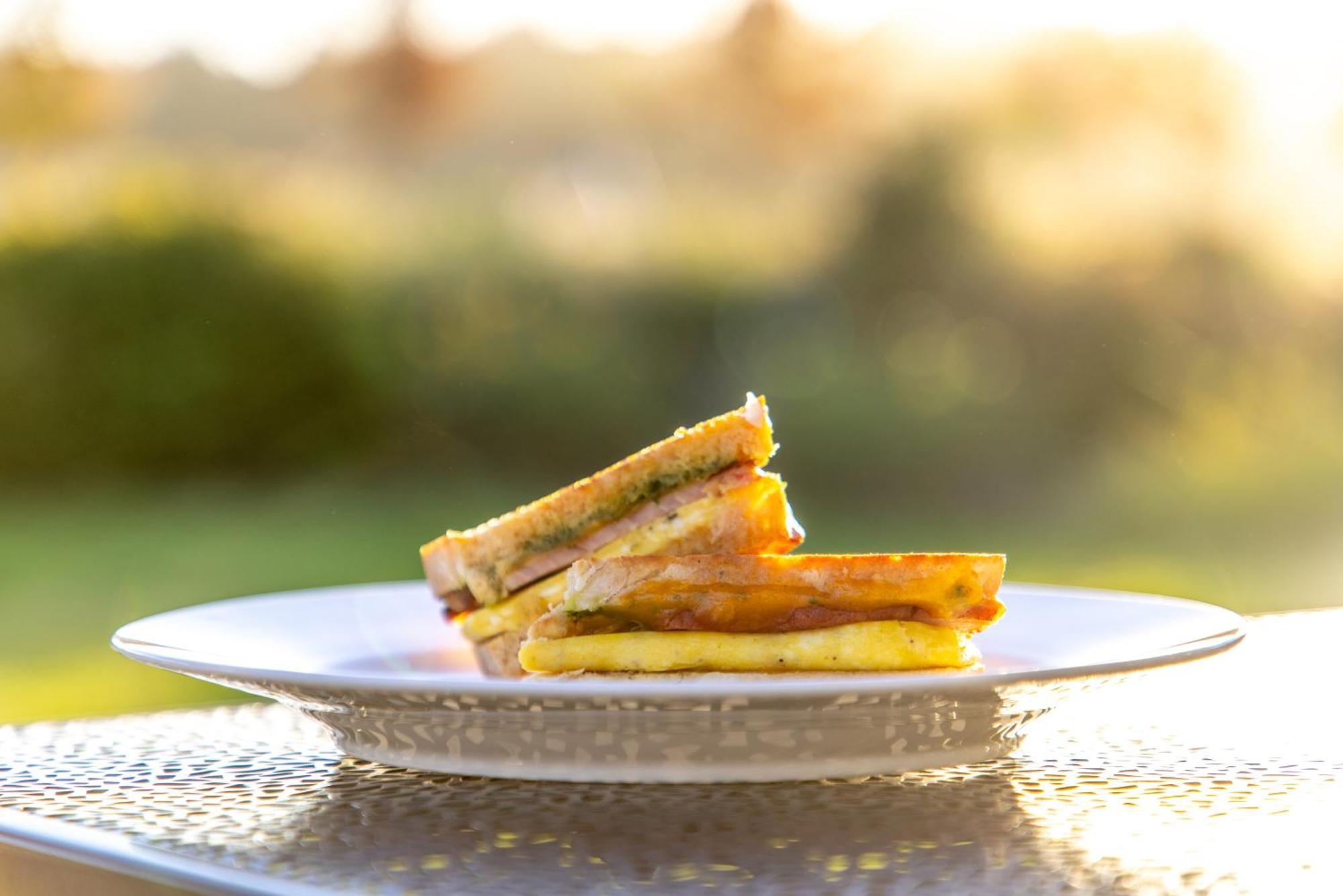 La Bastide Bed And Breakfast Dundee ภายนอก รูปภาพ